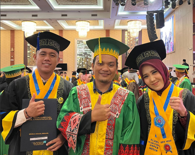 wisuda 70